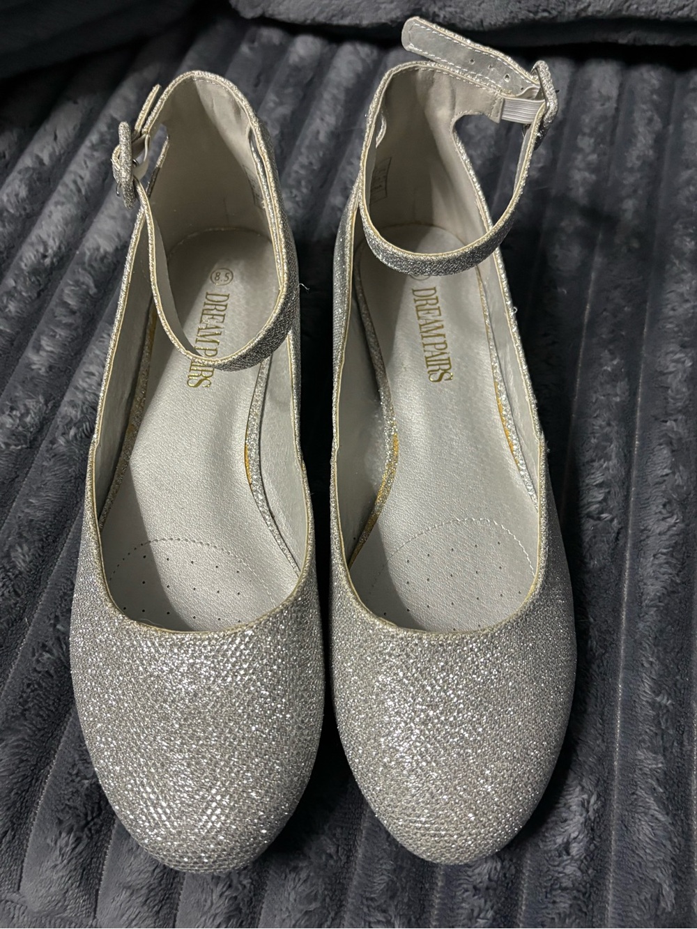 Dream Pairs Silver Glitter Ankle-Strap Flats